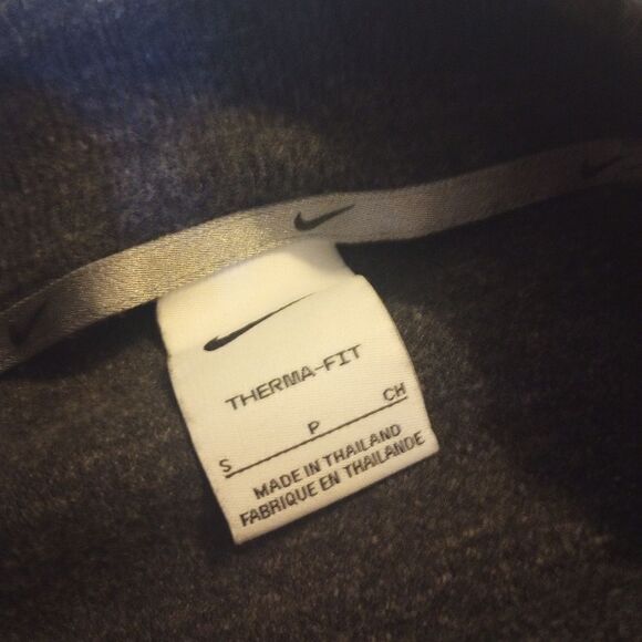 Nike mock neck cropped sweater - Picture 4 of 6